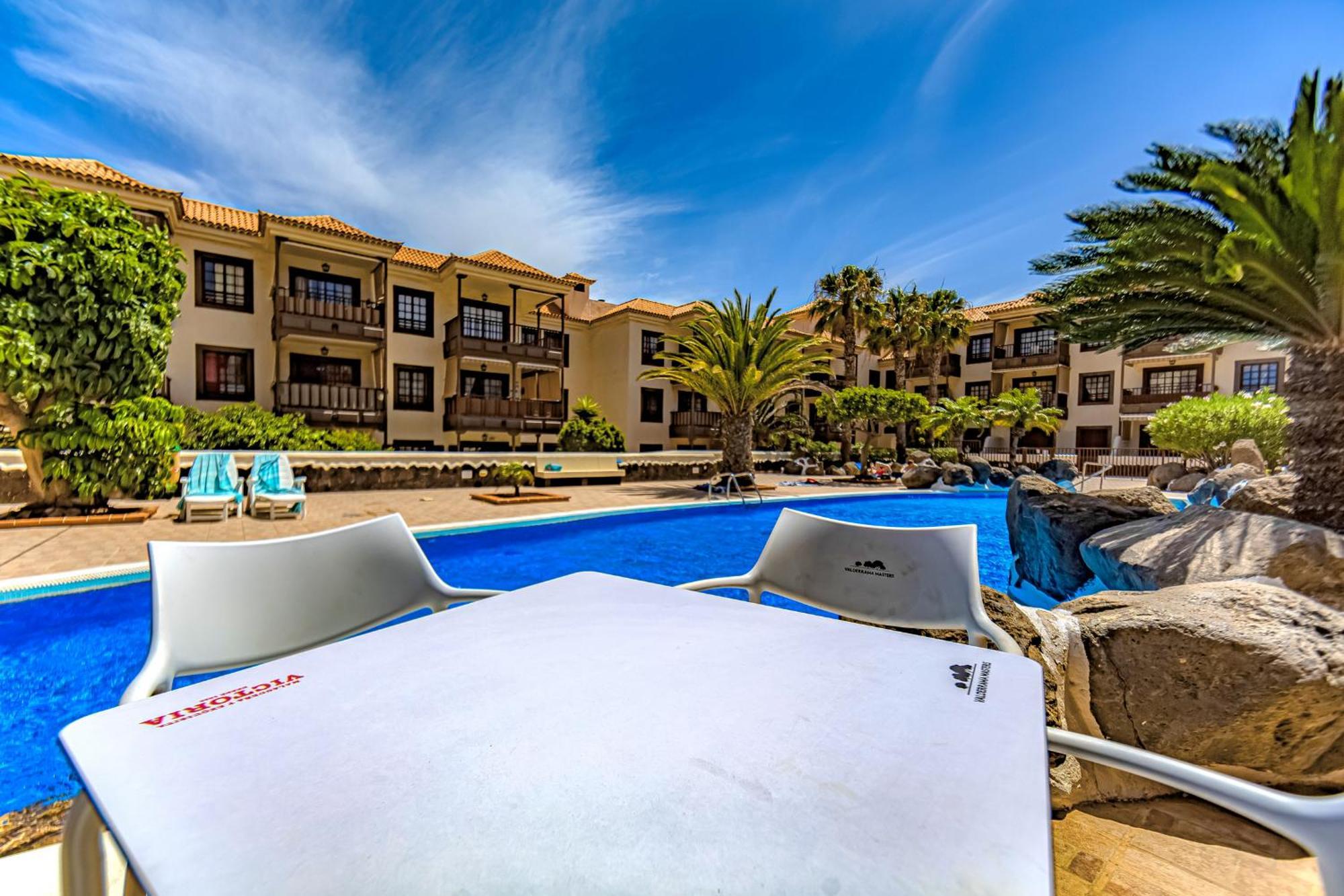 Atlantis 1 One Bedroom Apartment With Ocean View And Pool