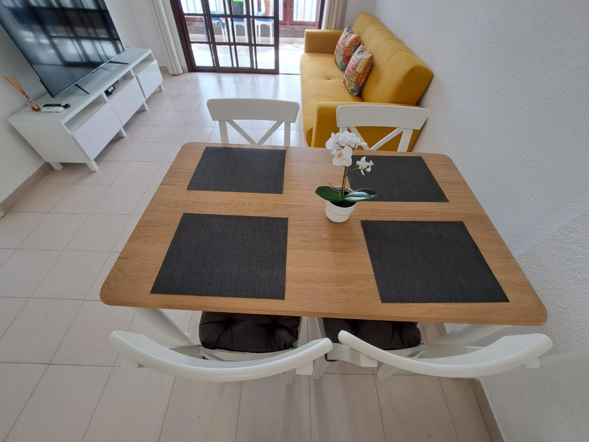 Atlantis 1 One Bedroom Apartment With Ocean View And Pool