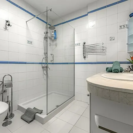 Atlantis 1 One Bedroom Apartment With Ocean View And Pool Costa Del Silencio Exterior photo